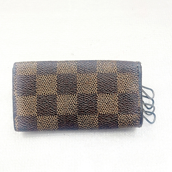 Louis Vuitton Damier Keys Case - Picture 3 of 6